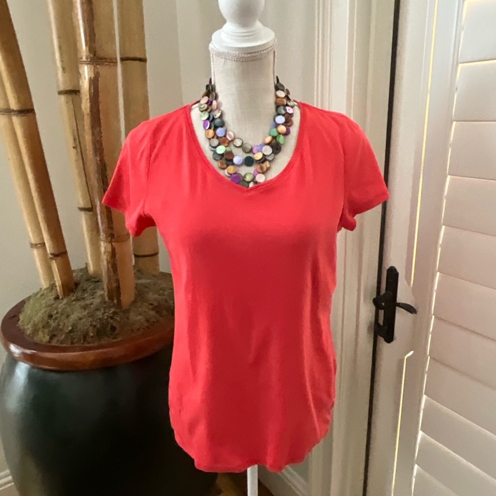 Talbots Women's V-Neck Short Sleeve 100% cotton tee.